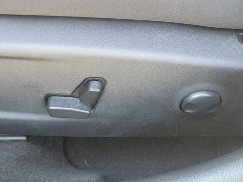 Used 2023 Dodge Charger SXT image 18