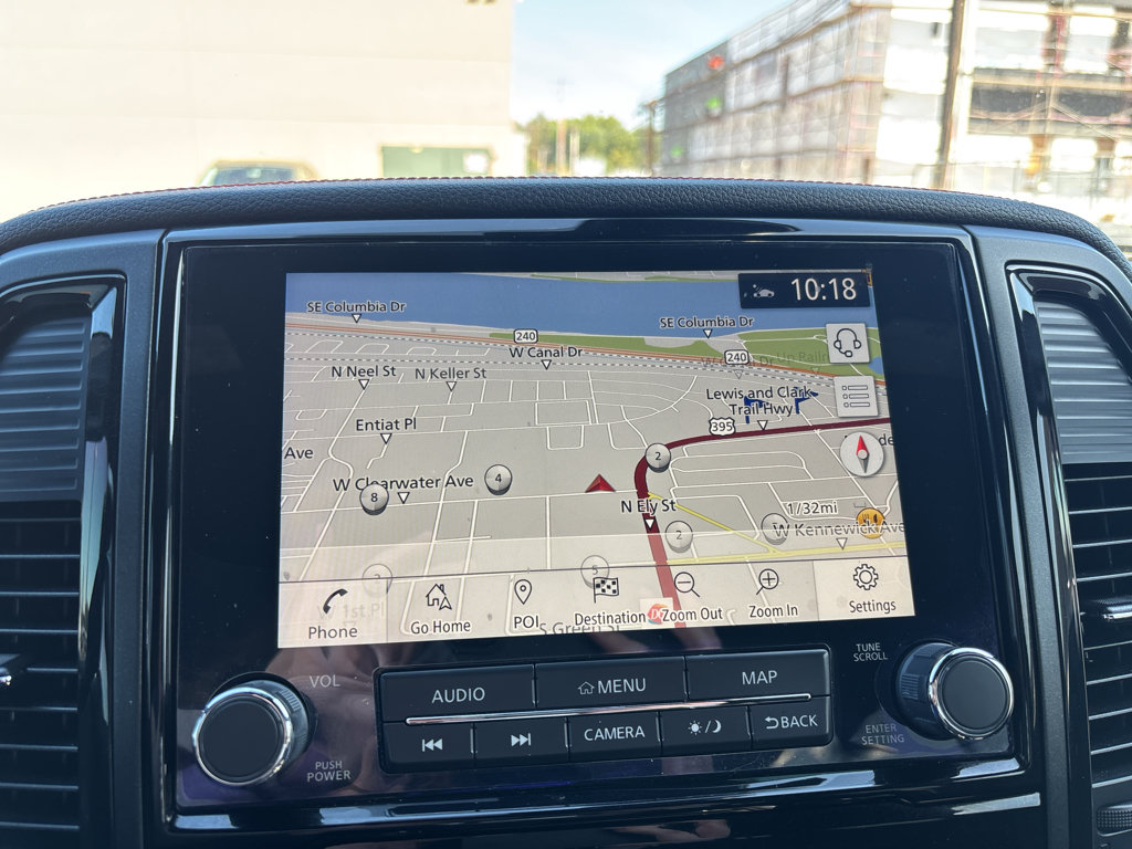 Used 2020 Nissan Titan PRO-4X w/ Pro-4x Convenience Package AWD/4WD image 19