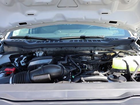 New 2025 Ford F350 XLT w/ FX4 Off-Road Package image 34