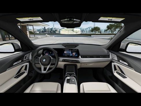 Used 2025 BMW X1 xDrive28i w/ Convenience Package image 11