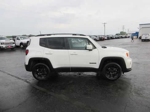 Used 2020 Jeep Renegade Altitude AWD/4WD image 5