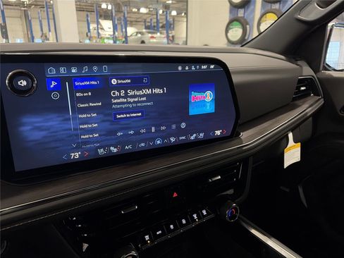 New 2026 Chevrolet Suburban Premier w/ Sun And Tow Package AWD/4WD image 28