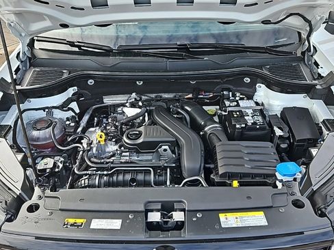 New 2026 Volkswagen Taos S image 10