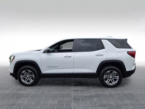 Used 2025 GMC Terrain Elevation AWD/4WD image 4