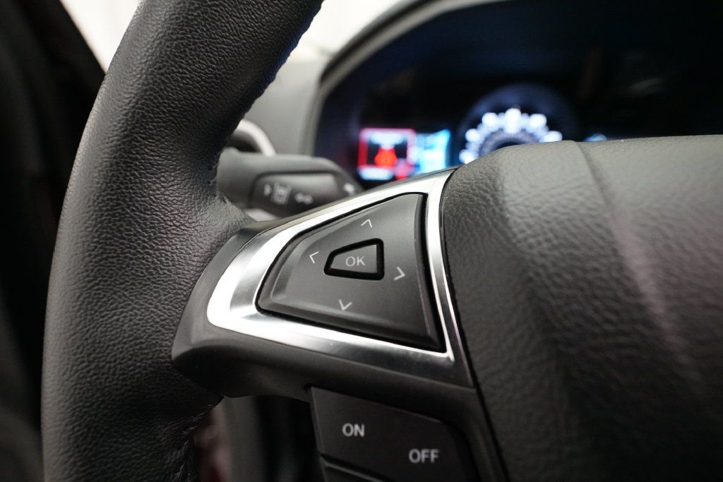 Used 2024 Ford Edge SEL w/ Convenience Package AWD/4WD image 18