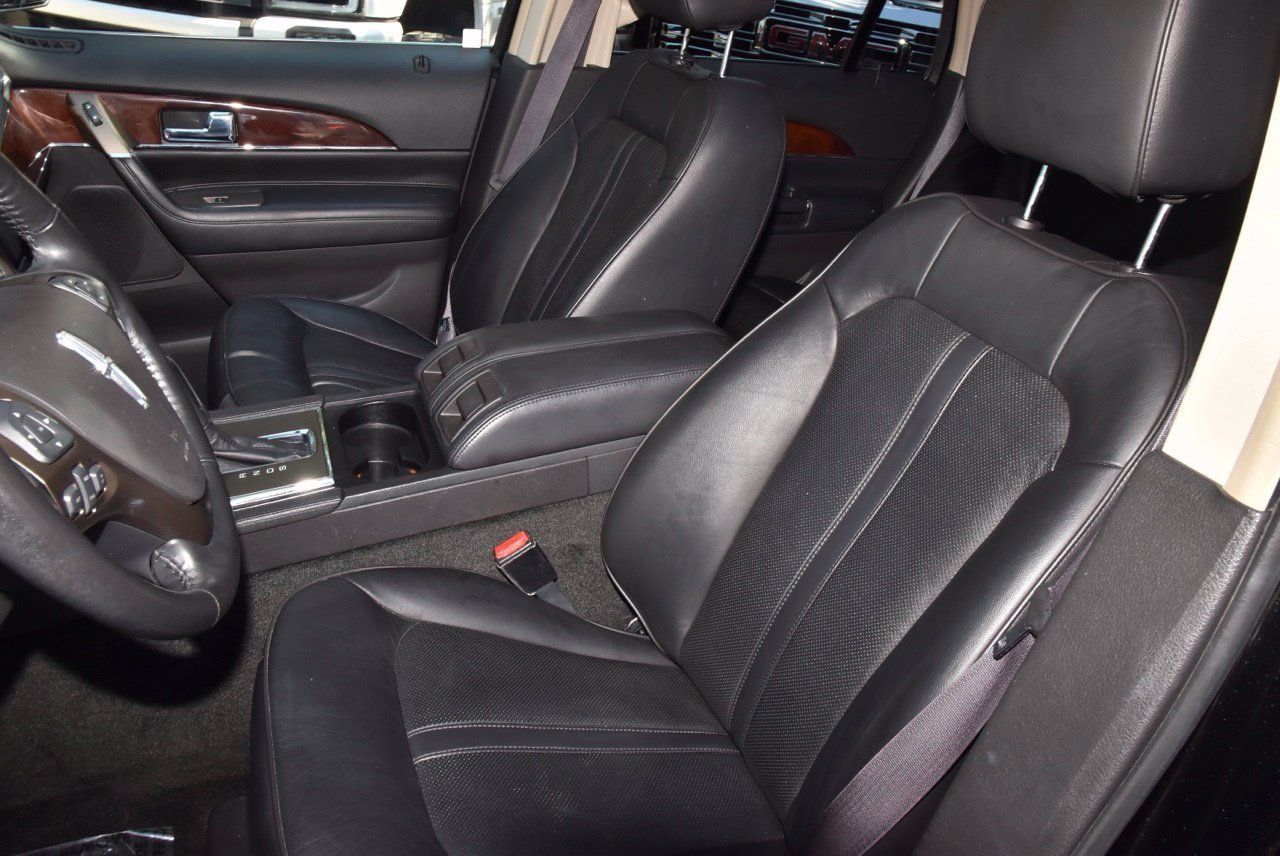 Used 2013 Lincoln MKX FWD image 32
