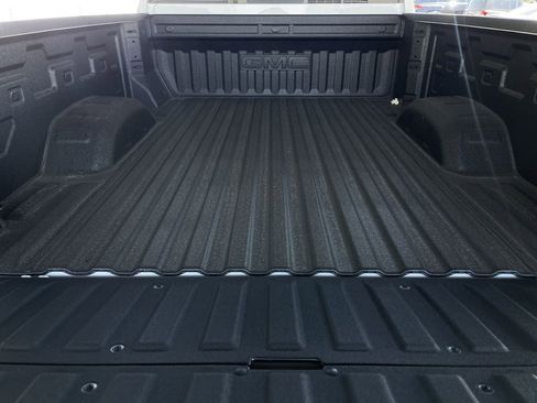 New 2026 GMC Sierra 2500 AT4 w/ AT4 Premium Plus Package AWD/4WD image 26