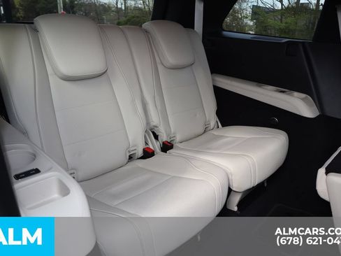Used 2025 Mercedes-Benz GLS 450 4MATIC image 31