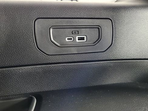 New 2025 Jeep Grand Cherokee L Overland w/ Luxury Tech Group IV image 38