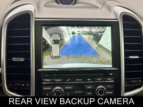 Used 2016 Porsche Cayenne S AWD/4WD image 31