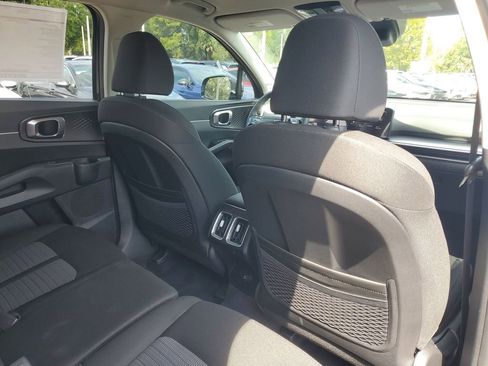 New 2026 Kia Sorento LX image 18