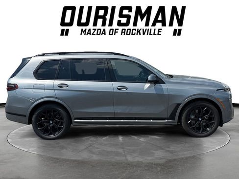 Used 2024 BMW X7 xDrive40i w/ Premium Package AWD/4WD image 7