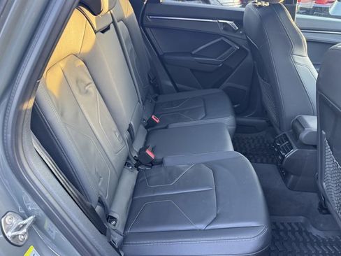 Used 2023 Audi Q3 2.0T Premium Plus w/ Premium Plus Package image 30