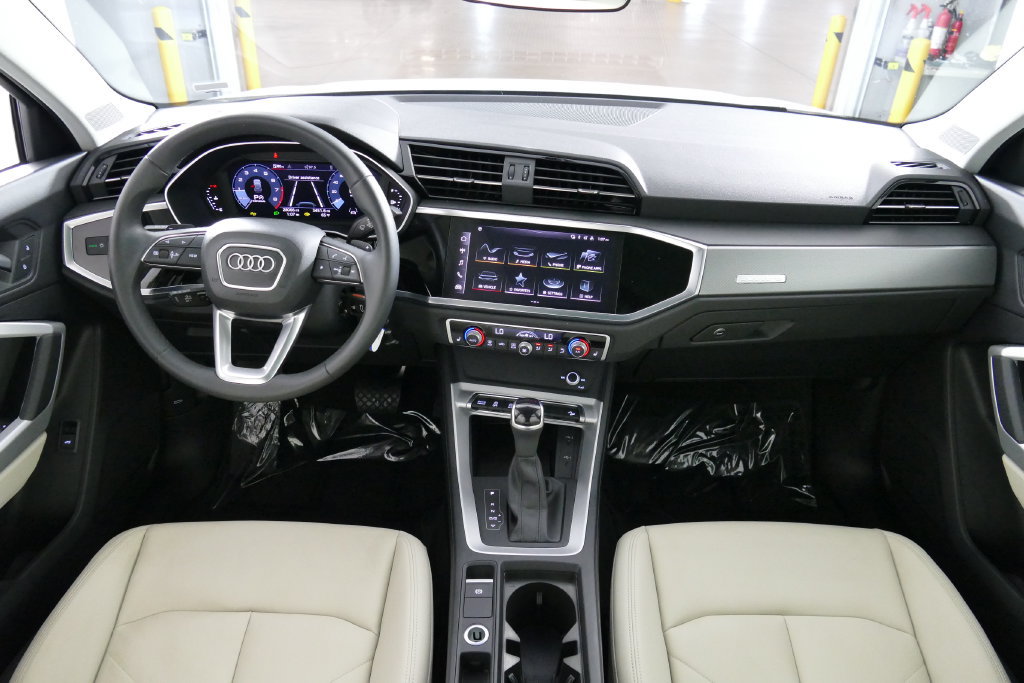 Used 2025 Audi Q3 2.0T Premium AWD/4WD image 22