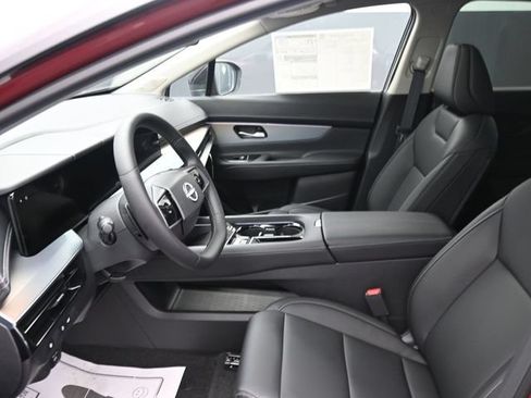 Used 2025 Nissan Murano SL AWD/4WD image 12