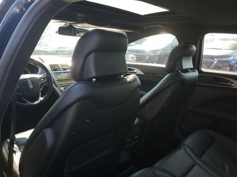 Used 2017 Lincoln MKZ Reserve w/ Climate Package AWD/4WD image 10