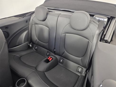 Used 2024 MINI Cooper S image 13