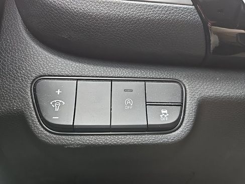 Certified 2024 Kia Seltos S AWD/4WD image 18