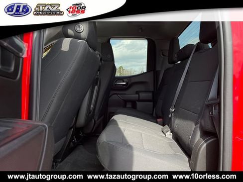 Used 2020 Chevrolet Silverado 1500 Custom w/ Custom Value Package AWD/4WD image 11