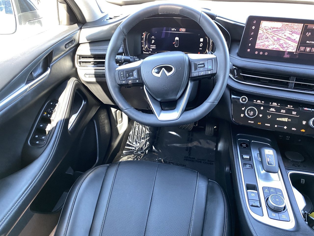 Certified 2027 INFINITI QX60 Luxe w/ Cargo Package AWD/4WD image 18