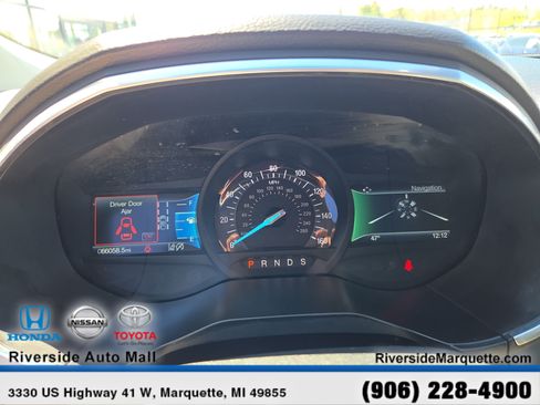 Used 2020 Ford Edge Titanium w/ Equipment Group 301A AWD/4WD image 16