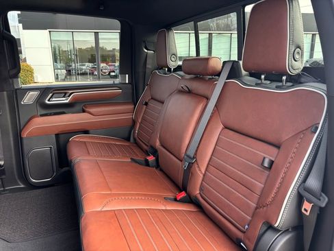 New 2026 GMC Sierra 3500 Denali Ultimate image 30