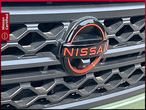 Certified 2024 Nissan Frontier PRO-4X w/ Pro Premium Package AWD/4WD image 11