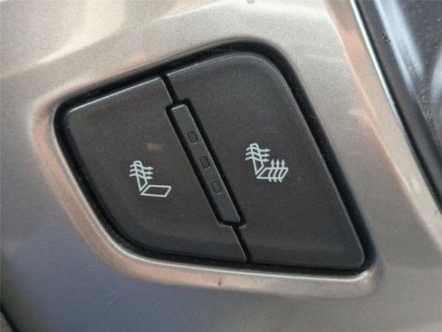 Used 2018 Chevrolet Silverado 1500 LT w/ Texas Edition image 24