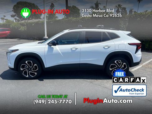 Used 2024 Chevrolet Trax RS w/ Driver Confidence Package FWD image 4