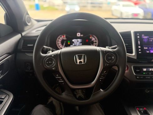 Certified 2020 Honda Ridgeline Sport image 25