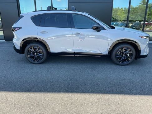 New 2026 MAZDA CX-5 2.5 S w/ Premium Package AWD/4WD image 5
