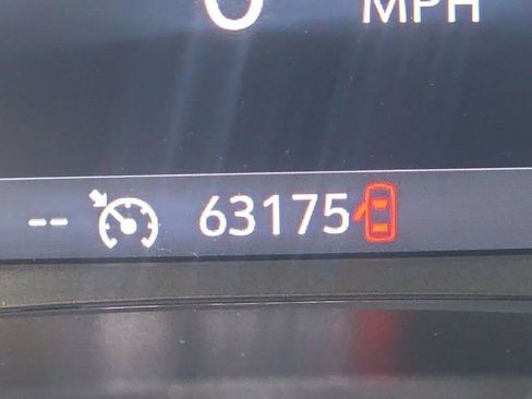 Used 2023 GMC Terrain AT4 image 12