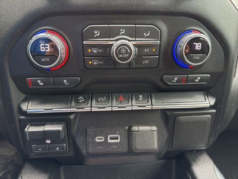 Used 2021 Chevrolet Silverado 1500 LT Trail Boss w/ Bed Protection Package image 20