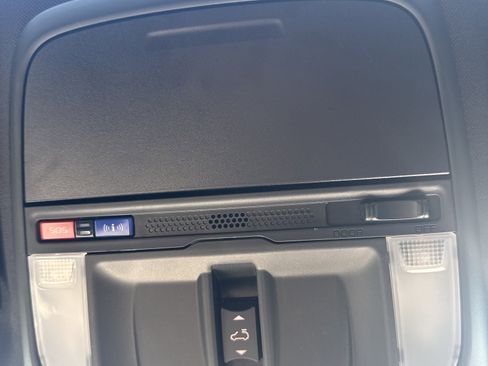 Used 2025 Subaru Forester Limited image 30