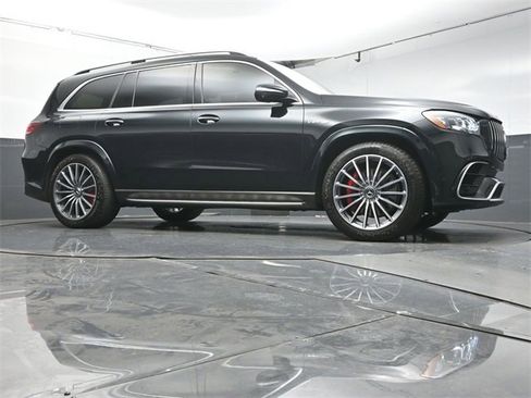 Used 2024 Mercedes-Benz GLS 63 AMG 4MATIC image 34