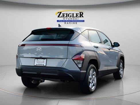 Certified 2026 Hyundai Kona SE AWD/4WD image 7