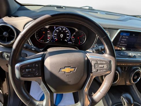 Used 2019 Chevrolet Blazer Premier w/ Driver Confidence II Package AWD/4WD image 13