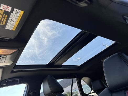 Used 2021 Toyota RAV4 XSE image 28