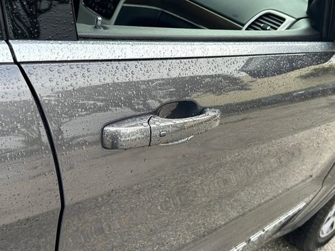 Certified 2018 Jeep Grand Cherokee Limited image 31