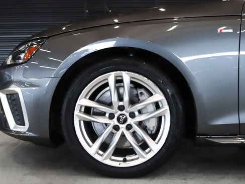 Used 2023 Audi A4 2.0T Premium Plus w/ Premium Plus Package image 5