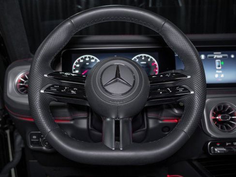 Certified 2025 Mercedes-Benz G 550 image 21