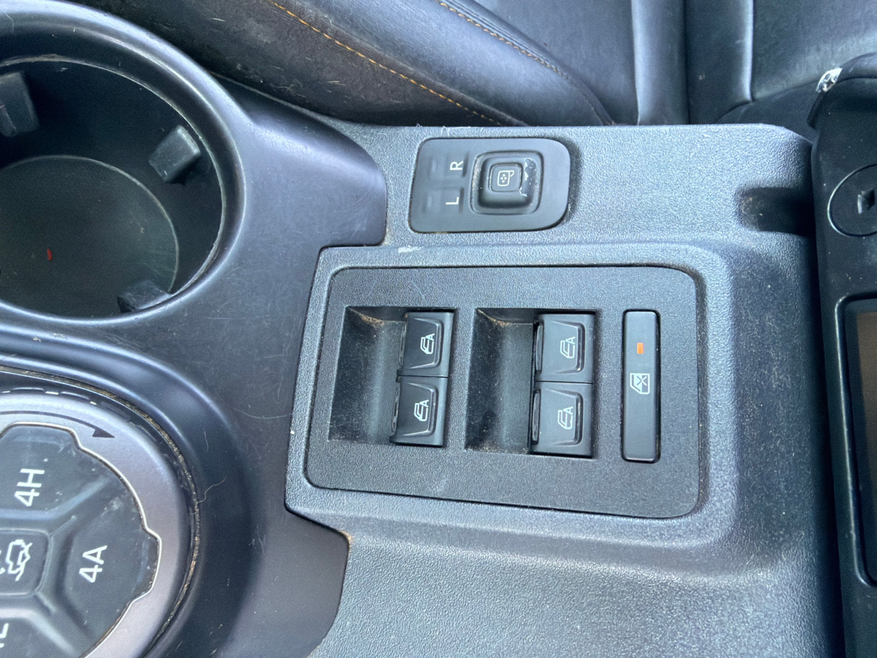 Used 2023 Ford Bronco Badlands AWD/4WD image 30