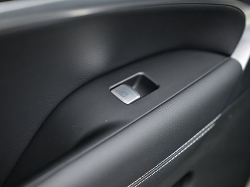 New 2026 Genesis G70 2.5T image 21