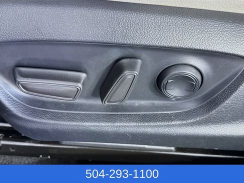 Used 2023 Toyota Camry SE FWD image 20