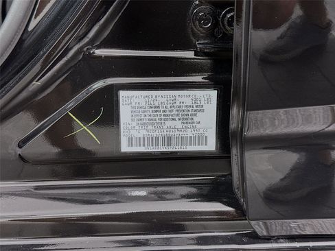 Used 2025 Nissan Sentra SV FWD image 36