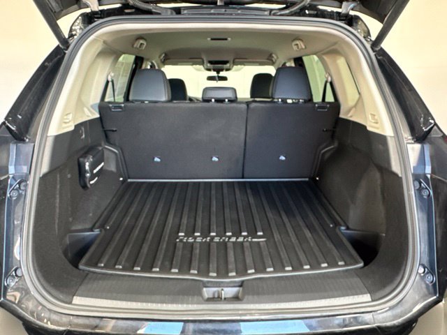 Used 2026 Nissan Rogue SV AWD/4WD image 21