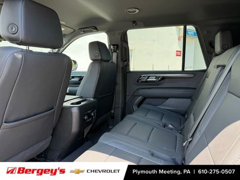 Used 2026 Chevrolet Tahoe LT AWD/4WD image 5
