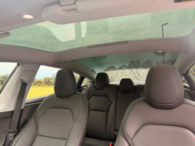 Used 2025 Tesla Model 3 Long Range RWD image 10