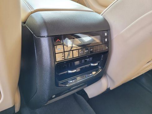 Used 2021 Jeep Grand Cherokee L Limited w/ Trailer Tow Group (B) image 16