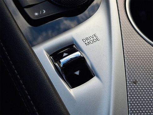 Used 2014 INFINITI Q50 Premium w/ Navigation Package image 26